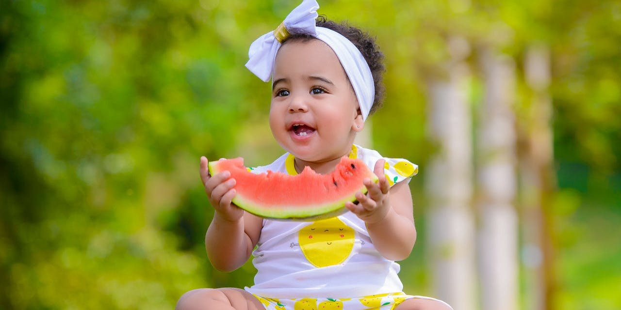 girl-eating-watermelon-2861672